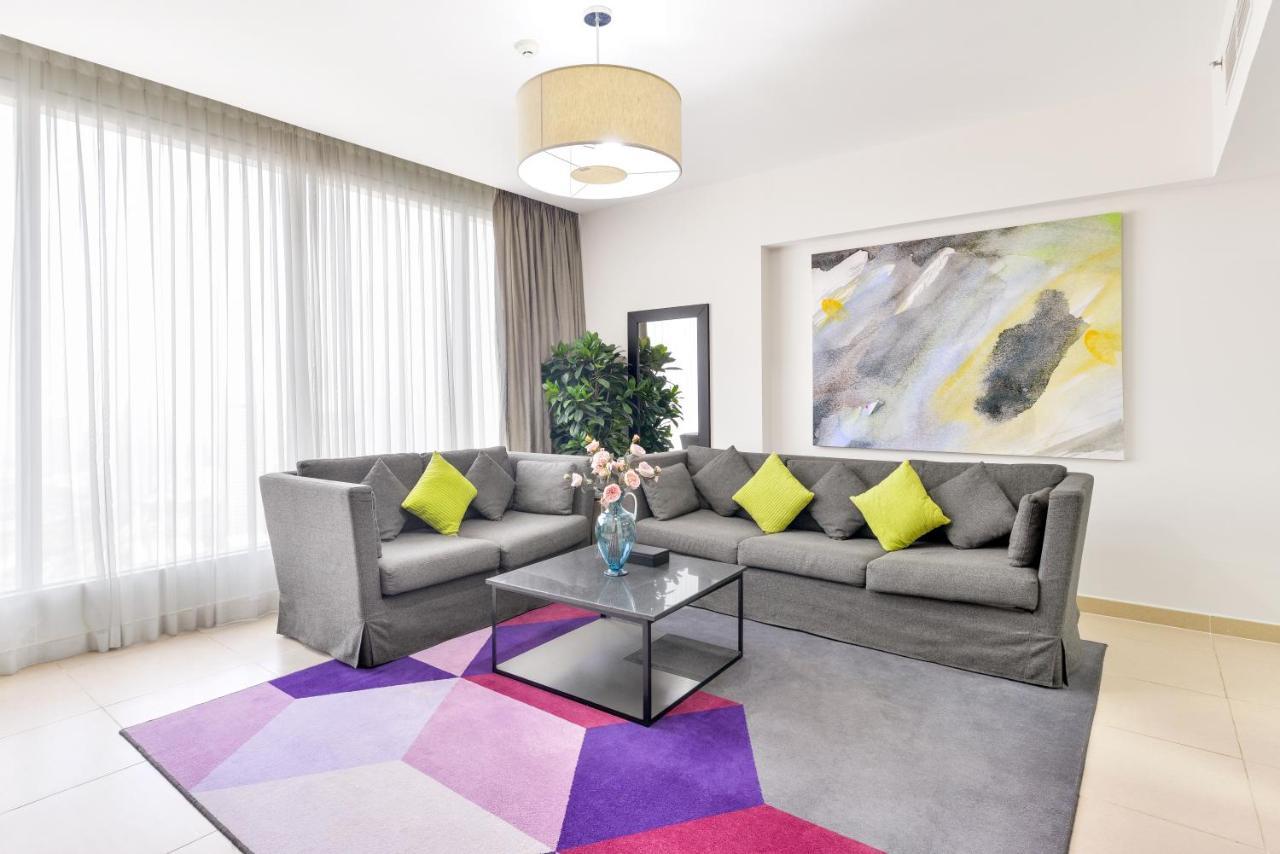 Nassima Tower Hotel Apartments Dubai Eksteriør bilde A living room